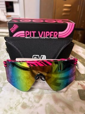 BRAND NEW NEVER WORN - Pit Viper Pink Zebra Shield Sunglasses